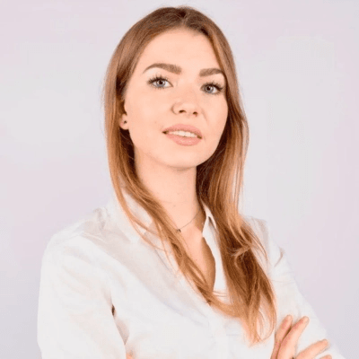 Daria Turanska - Featured